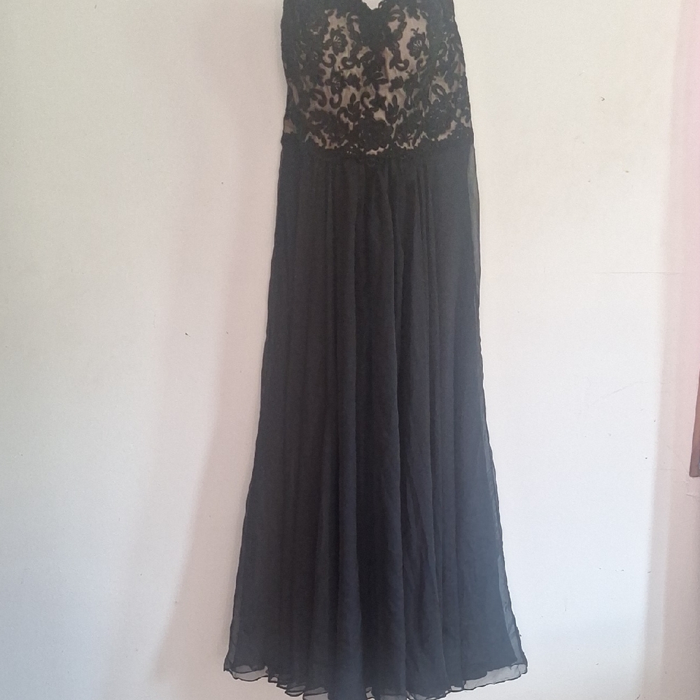 May Queen Black Strapless Dress